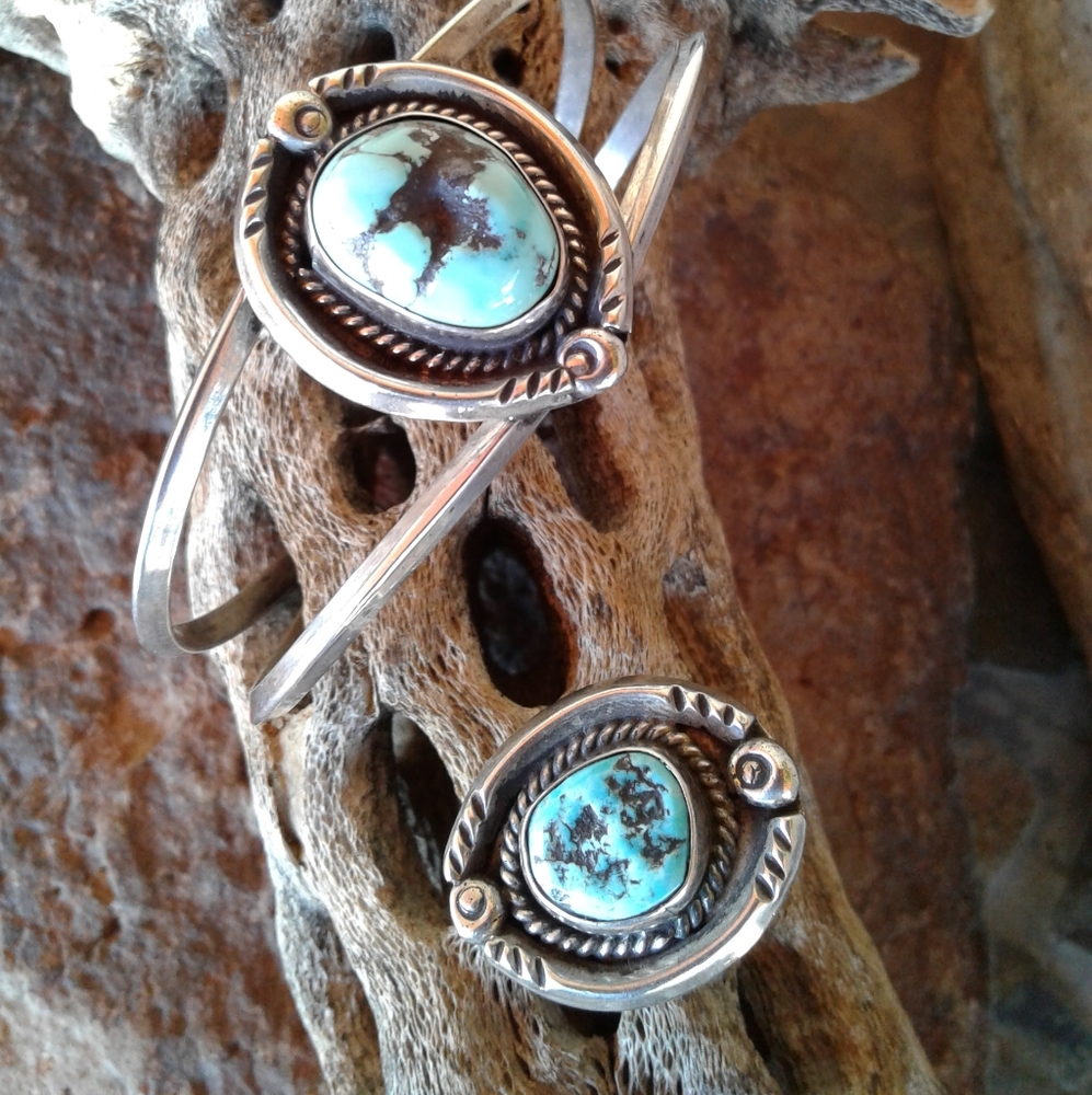 Sterling Silver Vintage Turquoise Cuff & Ring SET - Picture 12 of 16